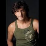 Chunky Pandey Biography