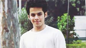 Darsheel Safary